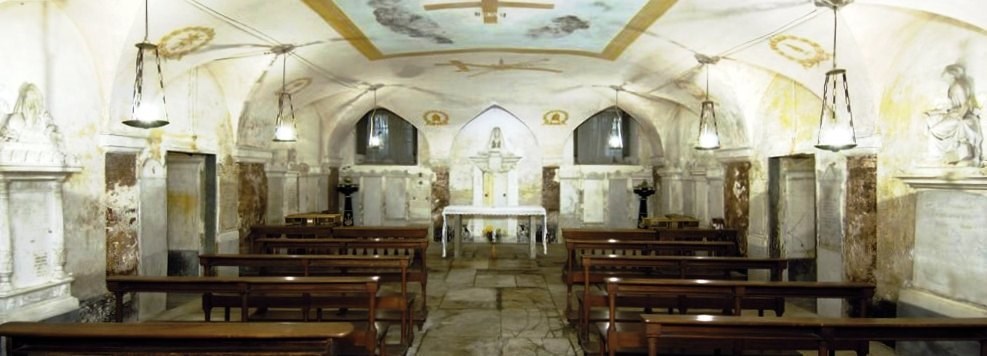 Cripta Convento Padre Santo