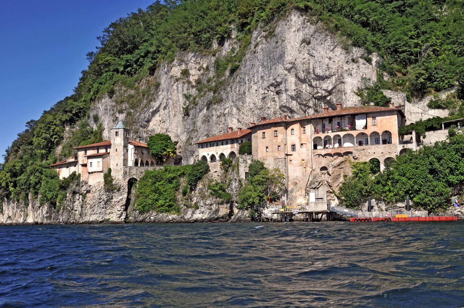 Eremo Santa Caterina del Sasso