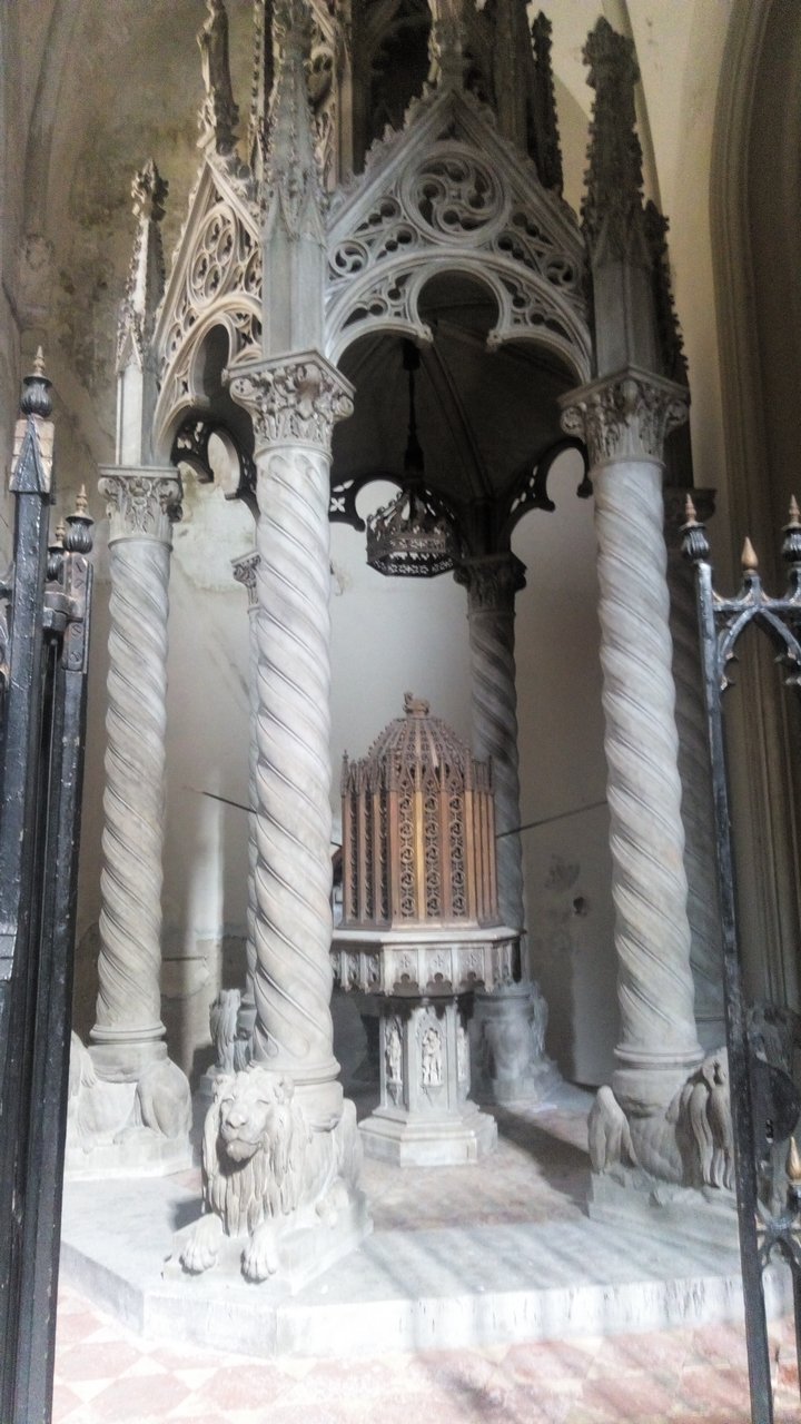 Chiesa Santa Maria del Carmine - Battistero