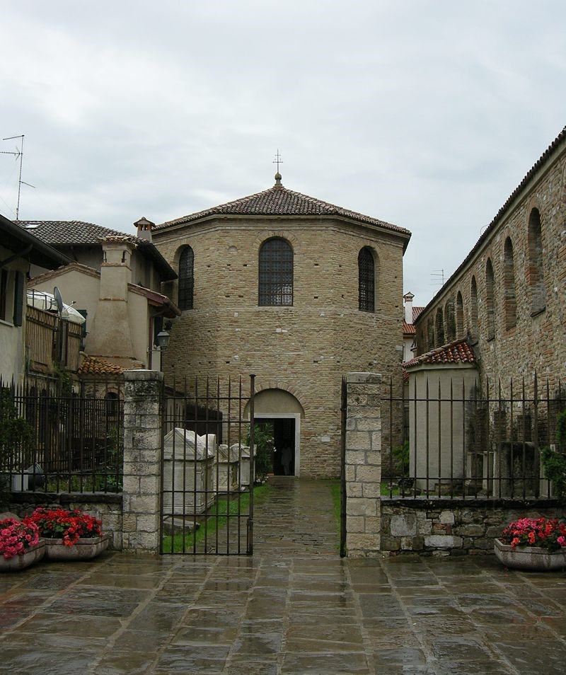 Battistero Basilica S. Eufemia